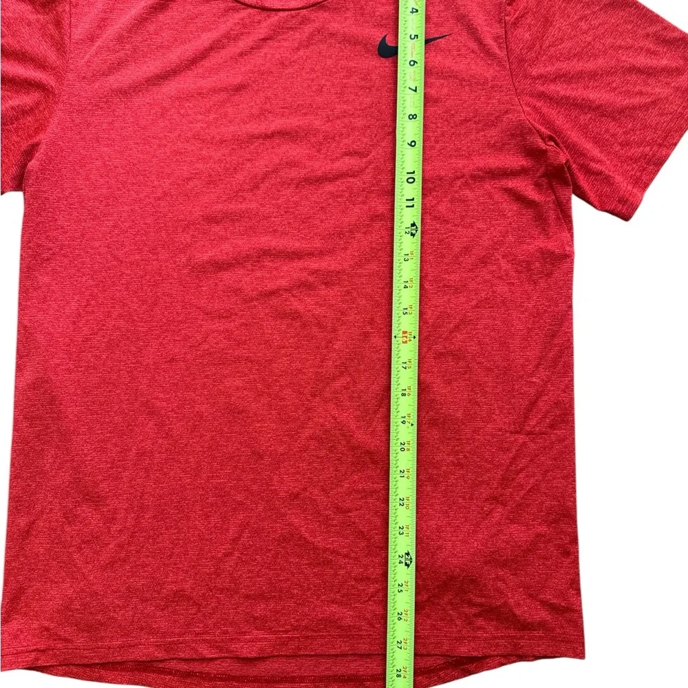 Nike Dri-Fit Red Men’s T-Shirt Size Large Nike Logo Basic Tee‎ Stretch Swoosh